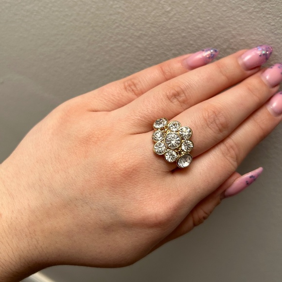 Gold Statement Ring - Picture 1 of 4